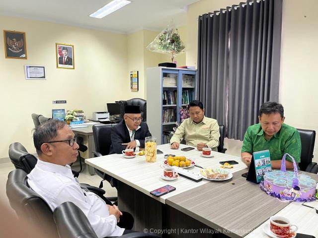 eb6990f4-f0c9-4fa3-81ae-97d99bcfde16