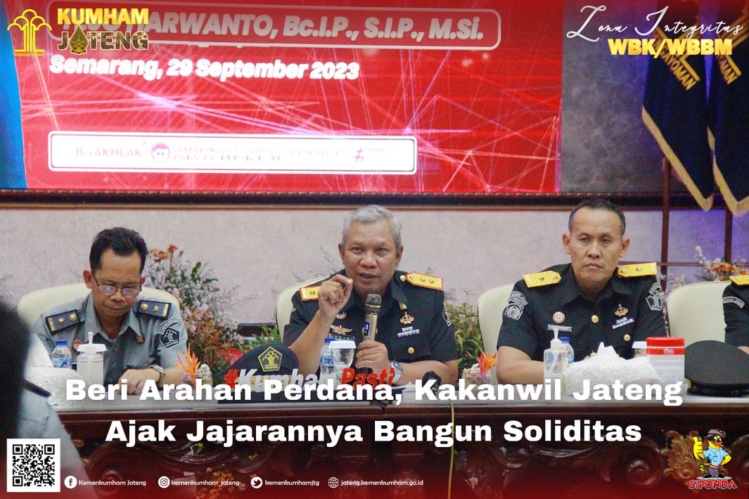 96FF4940 4AD8 4F2A B6C8 69EEAB864E7C