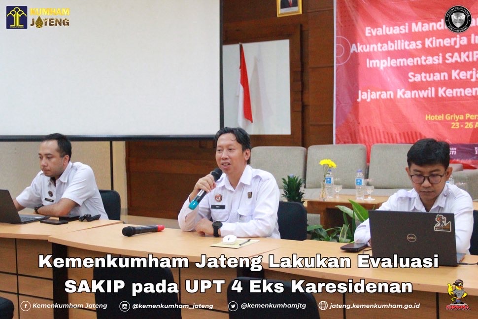 F4E4F96C 7C71 44A2 9372 0345DDD96FBB